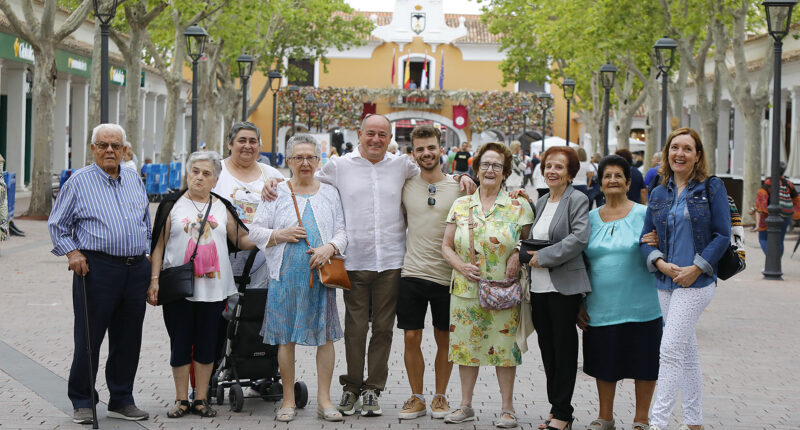 Encuentro del alcalde con los mayores