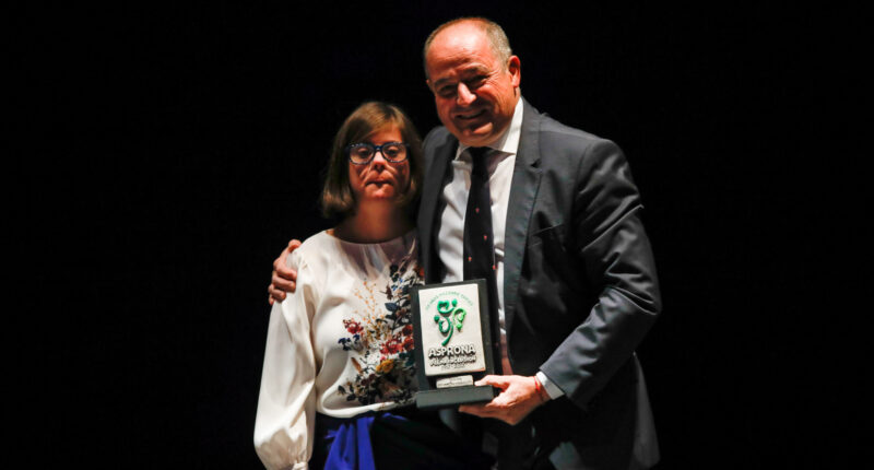 El Ayuntamiento garantiza su apoyo "inquebrantable" a Asprona en su 60 aniversario