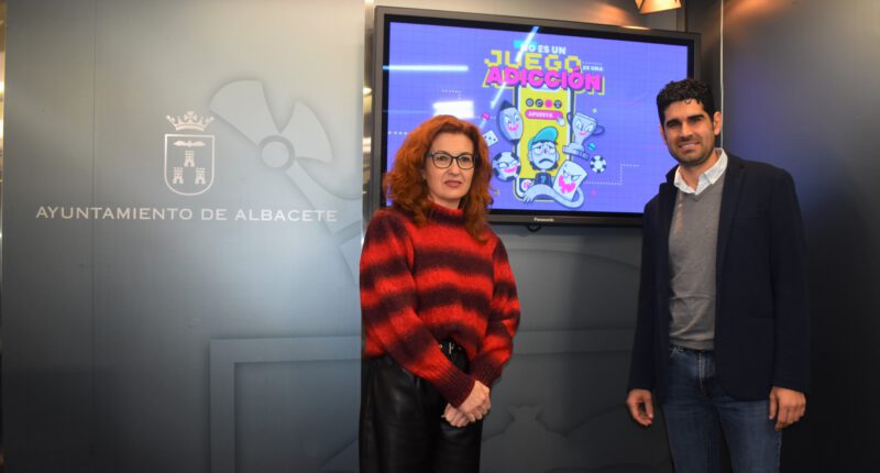 El Ayuntamiento de Albacete presenta la campaña 'No es un juego, es una adicción' para prevenir la adicción a las apuestas deportivas online entre los jóvenes