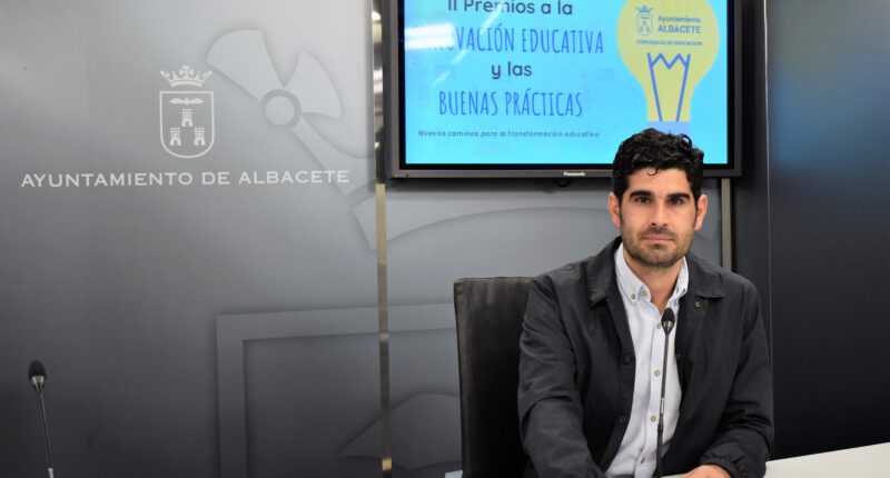 El concejal de Educación destaca la "excelente acogida" de la II Edición de los Premios a la Innovación y Buenas Prácticas Educativas, con 15 proyectos presentados